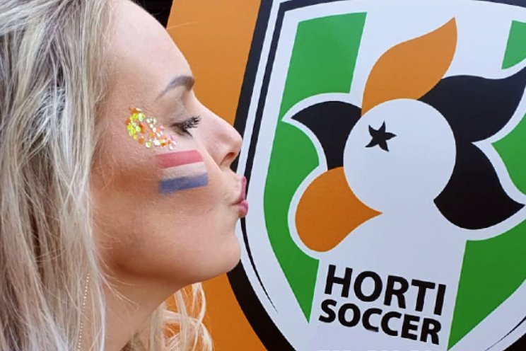 Mega poster EK Voetbal komt eraan: doe ook mee! Mega poster EK Voetbal komt eraan: doe ook mee!