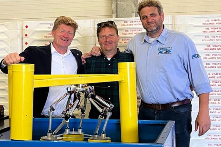 Golfenergie compenseert schommeling zon en wind Golfenergie compenseert schommeling zon en wind