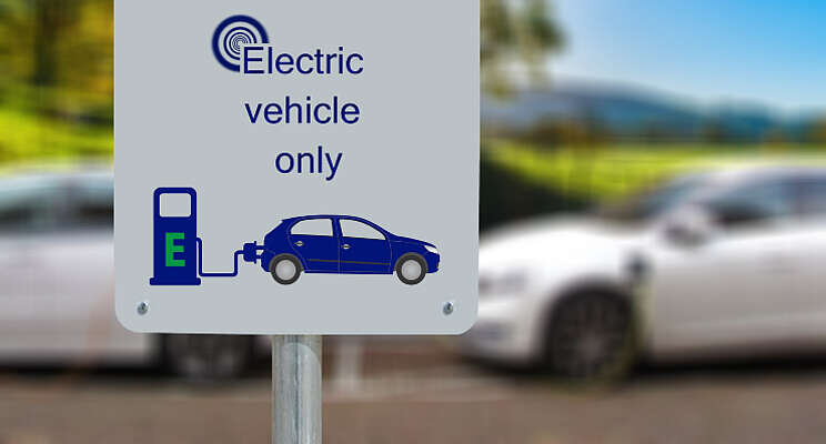 'Vanaf 2025 elektrisch rijden verplicht bij zakelijke lease' 'Vanaf 2025 elektrisch rijden verplicht bij zakelijke lease'