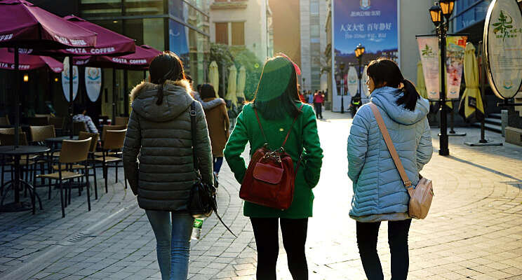 Minder handel met China kost Nederland flinke duit Minder handel met China kost Nederland flinke duit