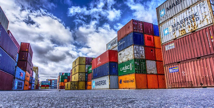 Export groeit in april met bijna 3 procent Export groeit in april met bijna 3 procent